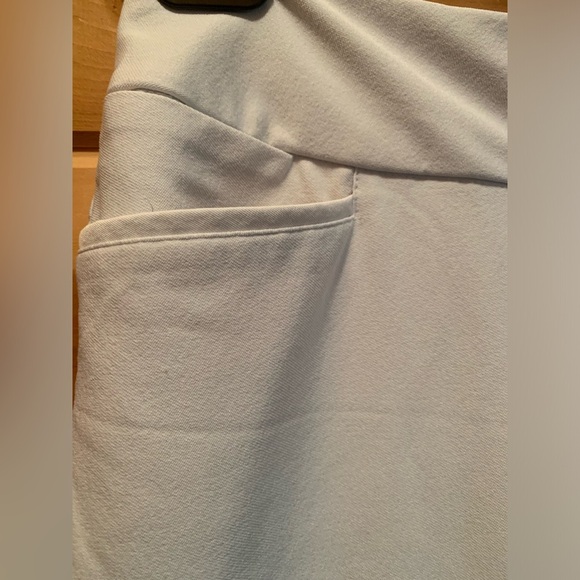 Adidas Women’s Pants Polyester Lined Size Medium - Picture 2 of 9